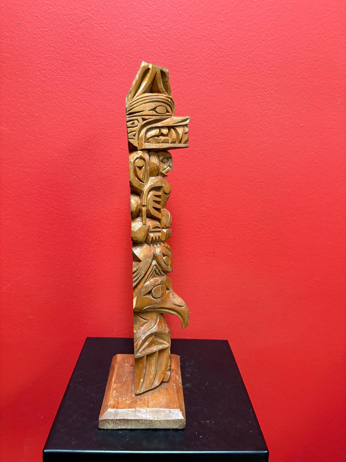 Beautiful 10 inch tall Ron Williams totem pole indigenous first nations transformation totem pole  beautiful carving