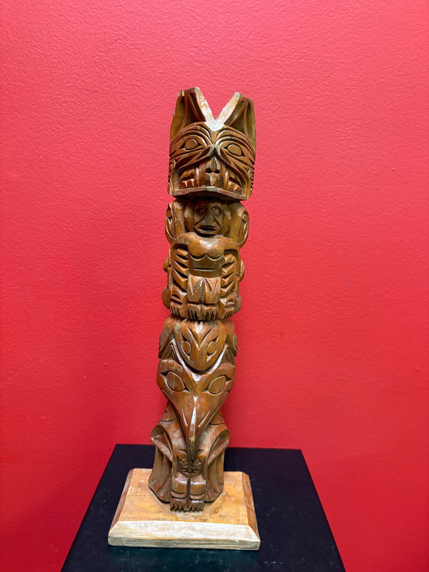 Beautiful 10 inch tall Ron Williams totem pole indigenous first nations transformation totem pole  beautiful carving