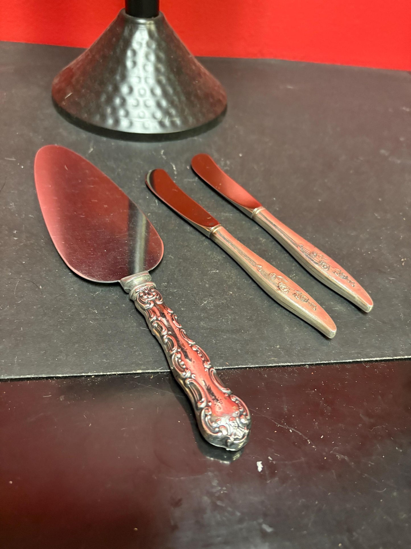 Beautiful lot of Sterling handled serving knives  9 inch and 2 are 6 inches  all stamped Sterling  great value