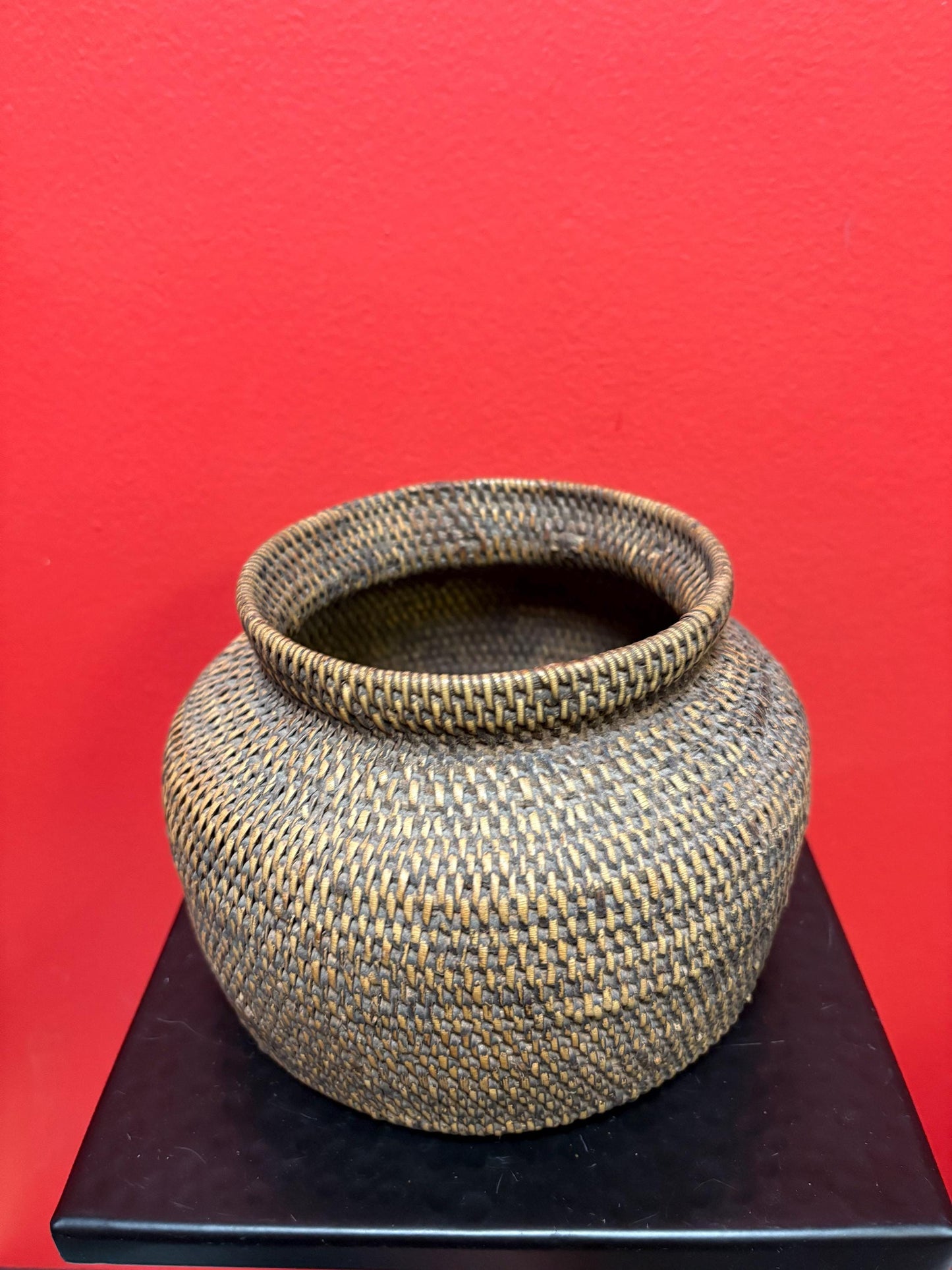 Beautiful Canadian indigenous first nation 6 x 5 high  basket in mint condition  unusual shape and style