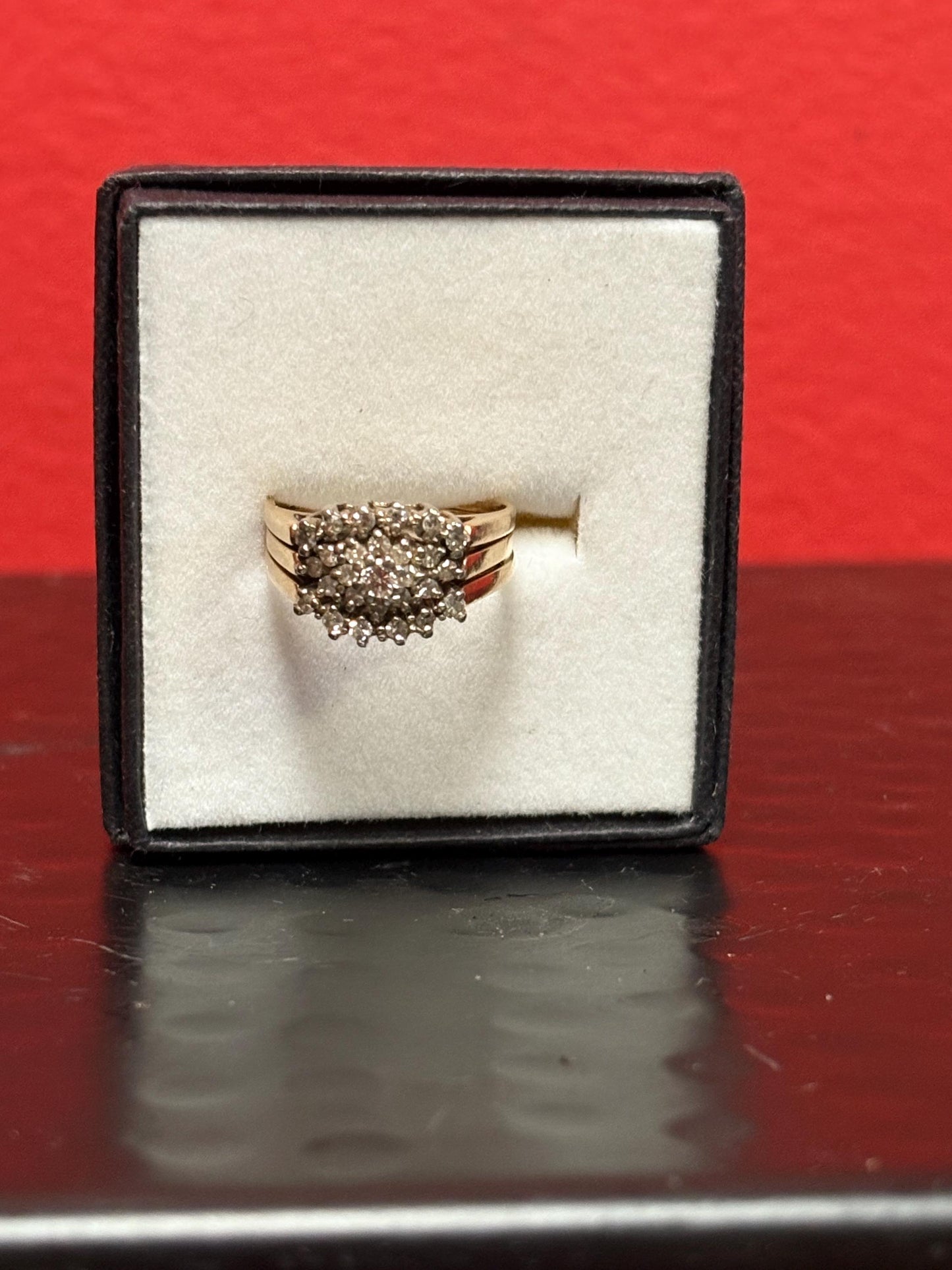 Stunning art deco 10 K gold and  amethyst ring  great design size 9.5  B -