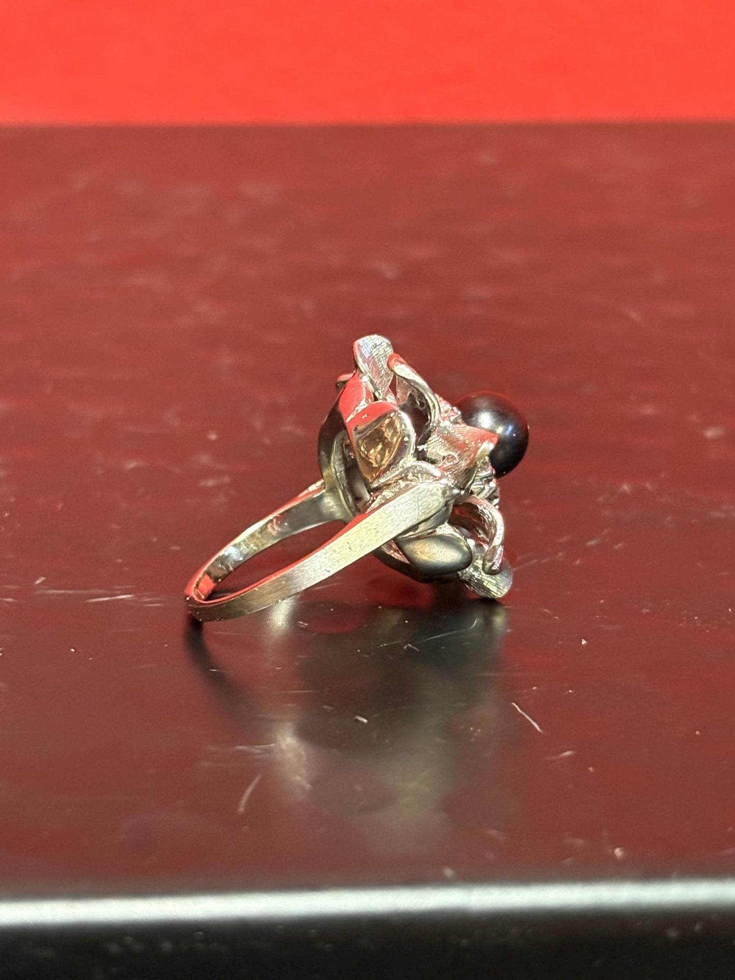 Fabulous 14 karat white gold, diamond, and black pearl ring  statement piece  tiny fingers rejoice - size 4.5  B -