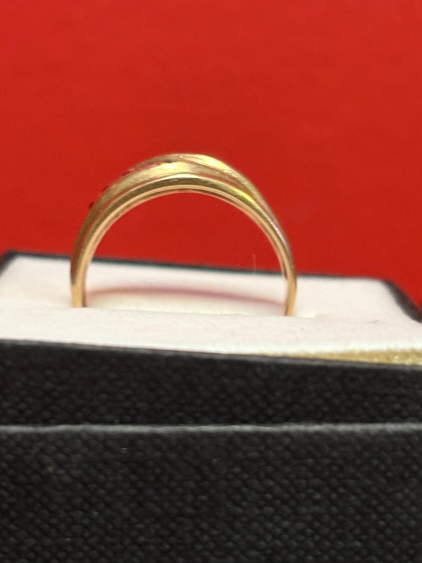 Beautiful 10k gold diamond and ruby ring  - size 8.5  wonderful quality  great to wear or gift - B