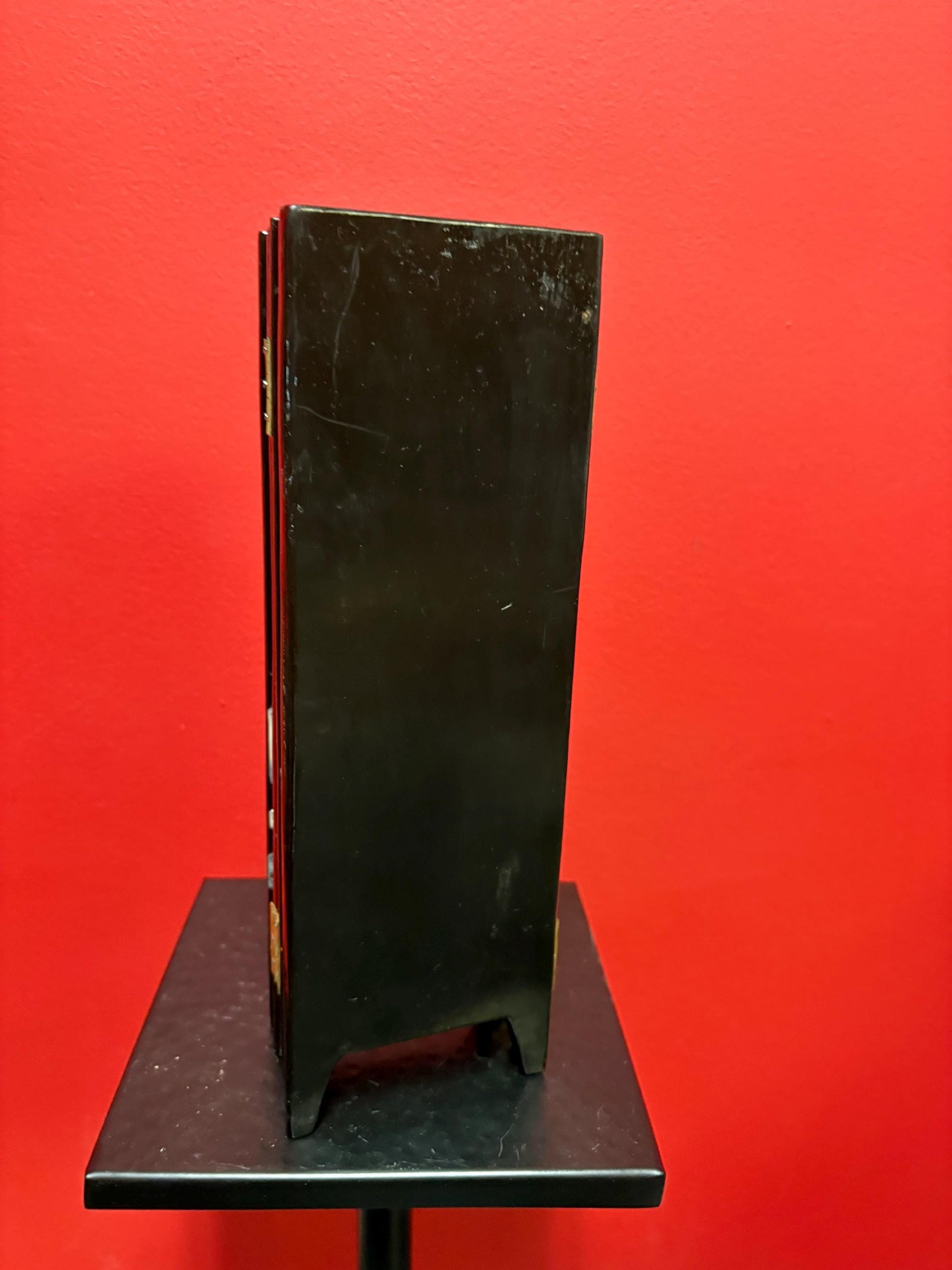 Beautiful 16 x 12 inch high lacquer and shell Asian table screen  great condition and wonderful imagery   wow