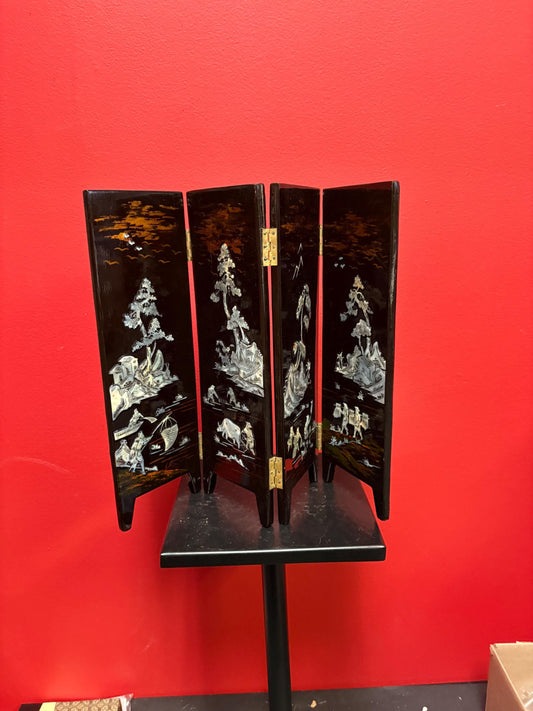 Beautiful 16 x 12 inch high lacquer and shell Asian table screen  great condition and wonderful imagery   wow