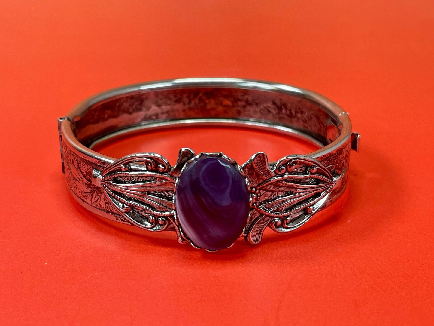 2.25 inch Detailed untested silver bracelet — Blue Stone