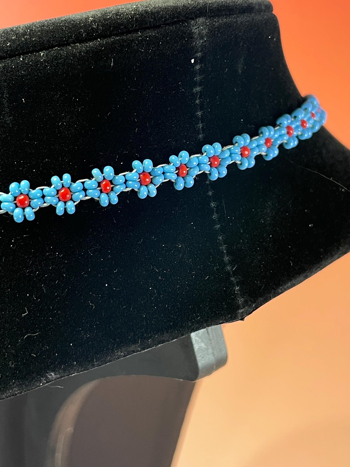 Beautiful approximately 22 inch long, indigenous first nations pacific northwest coast beaded necklace with tiny moccasins  great condition