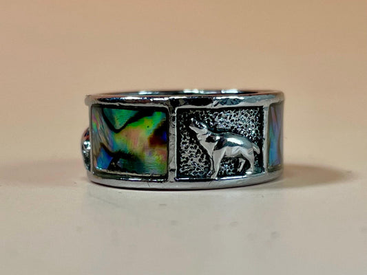 Size 6 Sterling Silver and Abalone ring  Wolf Design - B