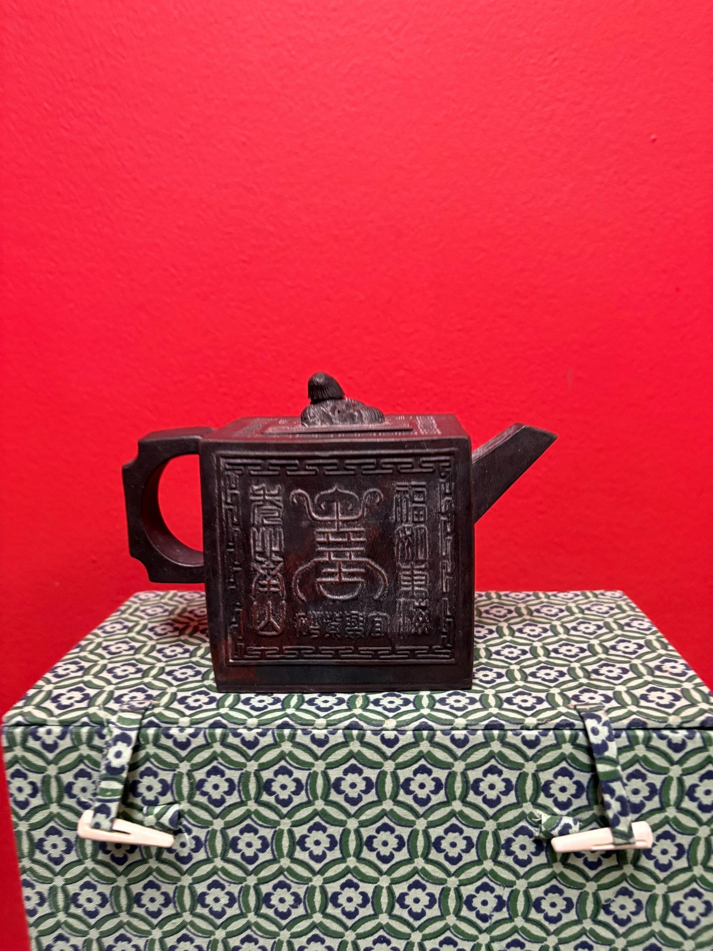 Beautiful 5 inch long by 3.5 high Chinese signed purple clay yixing teapot in perfect condition in box  signed three times - B