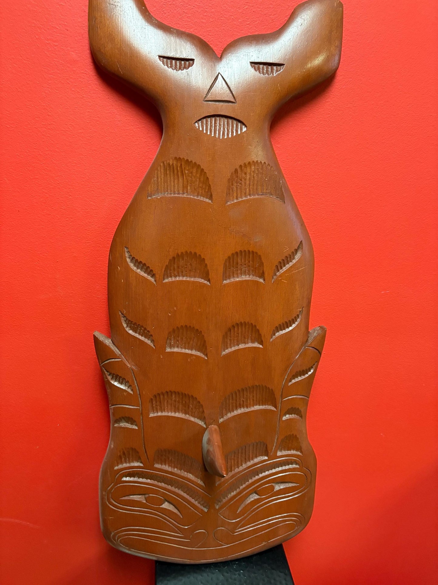 Beautiful 29 x 14 indigenous First Nations Pacific Northwest Coast unsigned killer whale plaque  huge and beautiful  wow