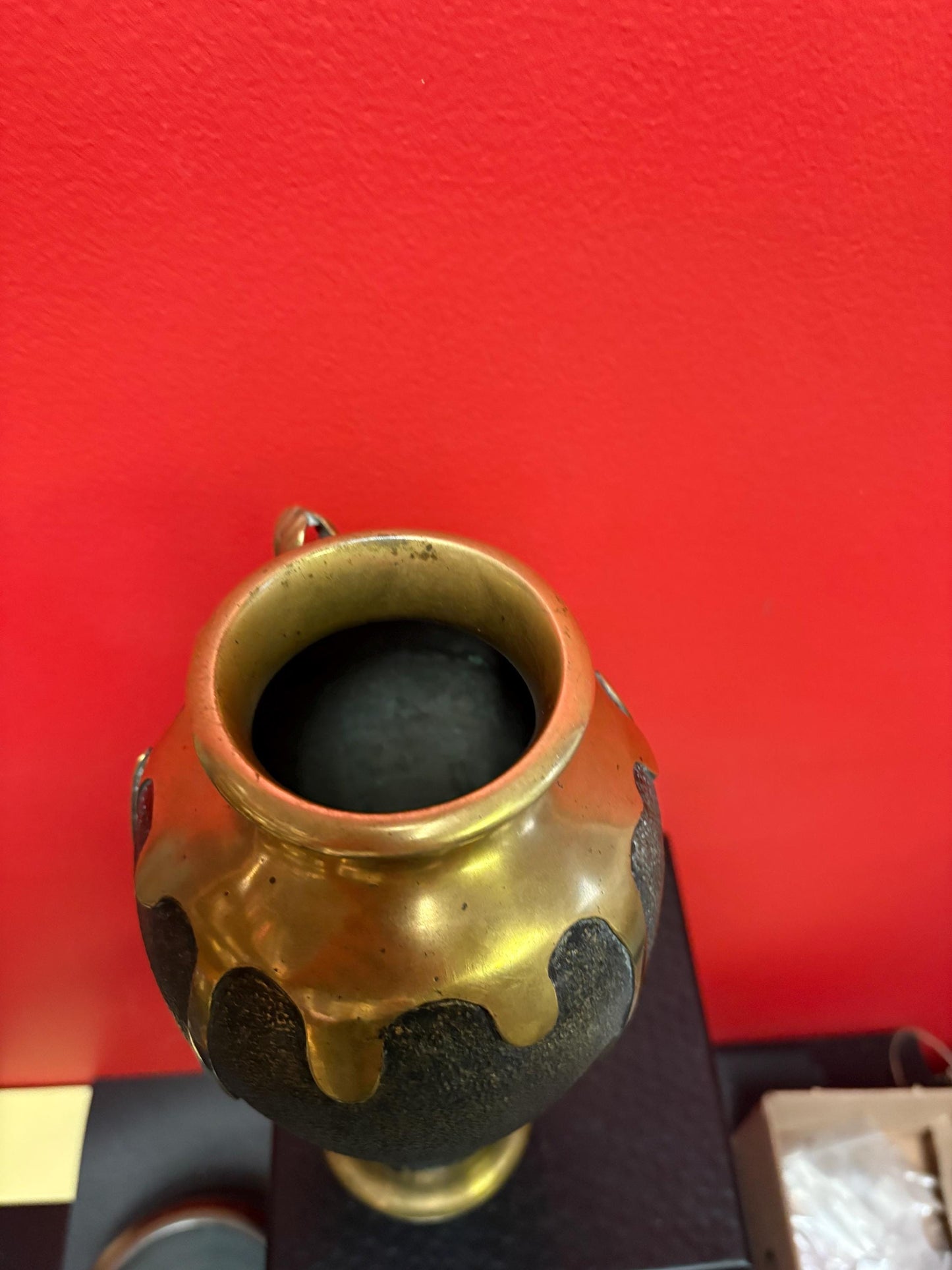 Glorious 19 century Japanese meji bronze and brass vase  signed with beautiful irises  top quality and heavy - 12 inches high