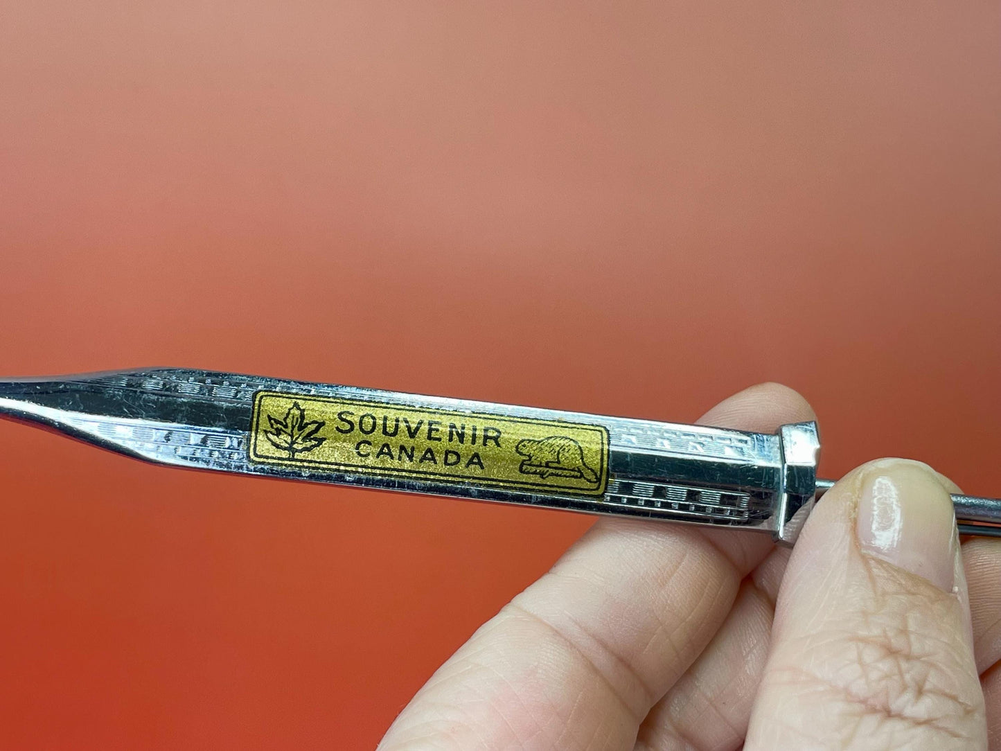 Amazing Vintage Mechanical Pencil with 2 Spare Leads