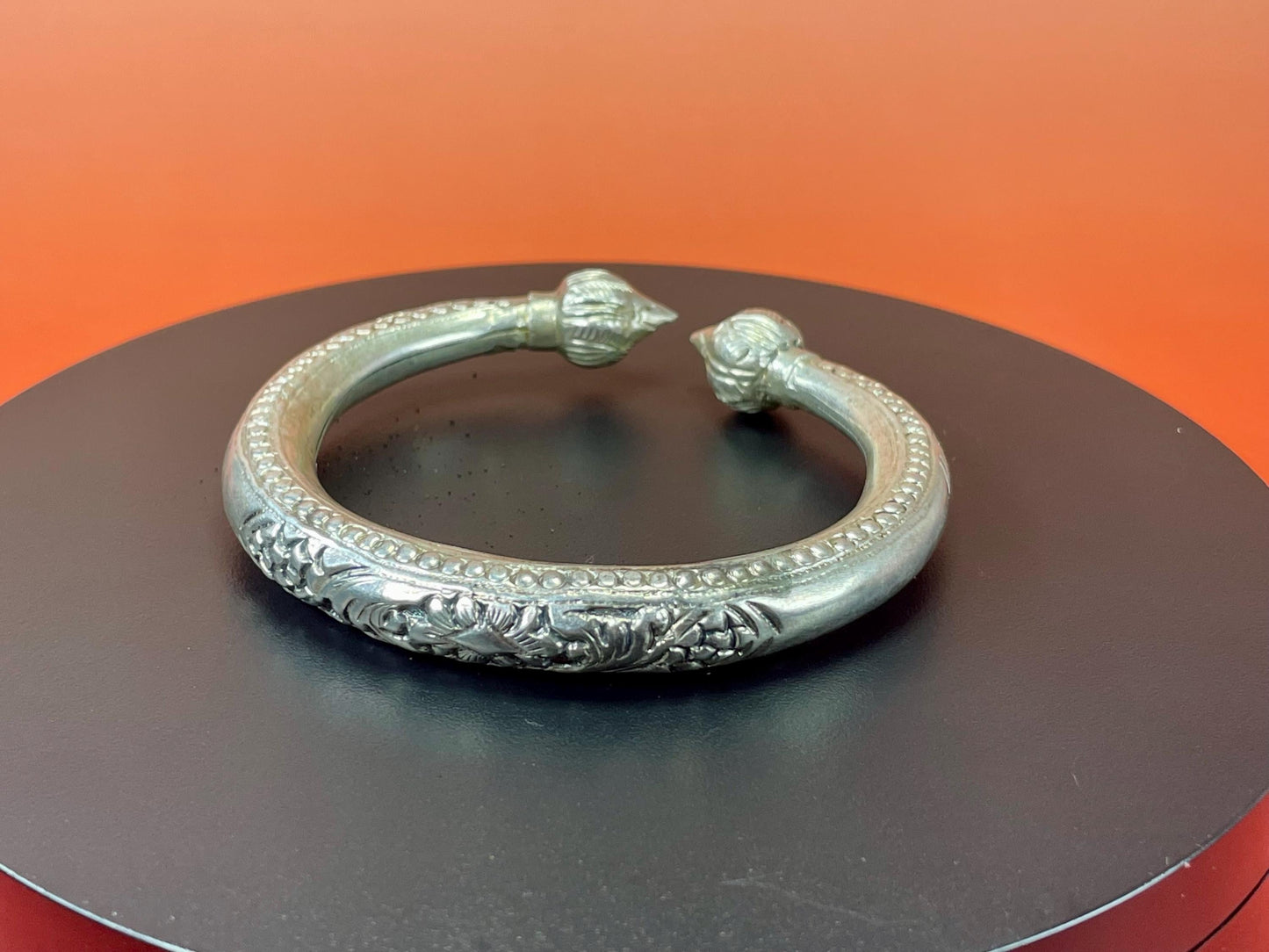 Indian 800 Silver Bracelet  nice detail  good gift