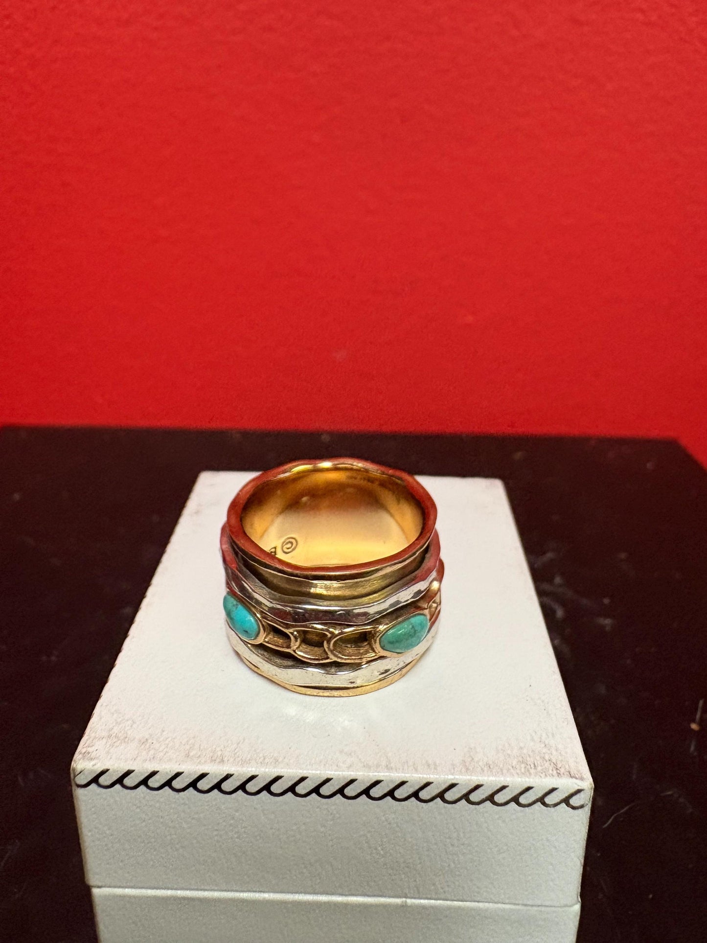 Turquoise 925 sterling and gold gilt ring  signed  size 8.5  really wow  statement piece - men or ladies  - B