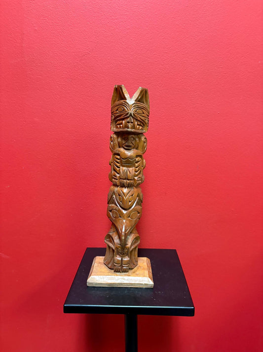 Beautiful 10 inch tall Ron Williams totem pole indigenous first nations transformation totem pole  beautiful carving