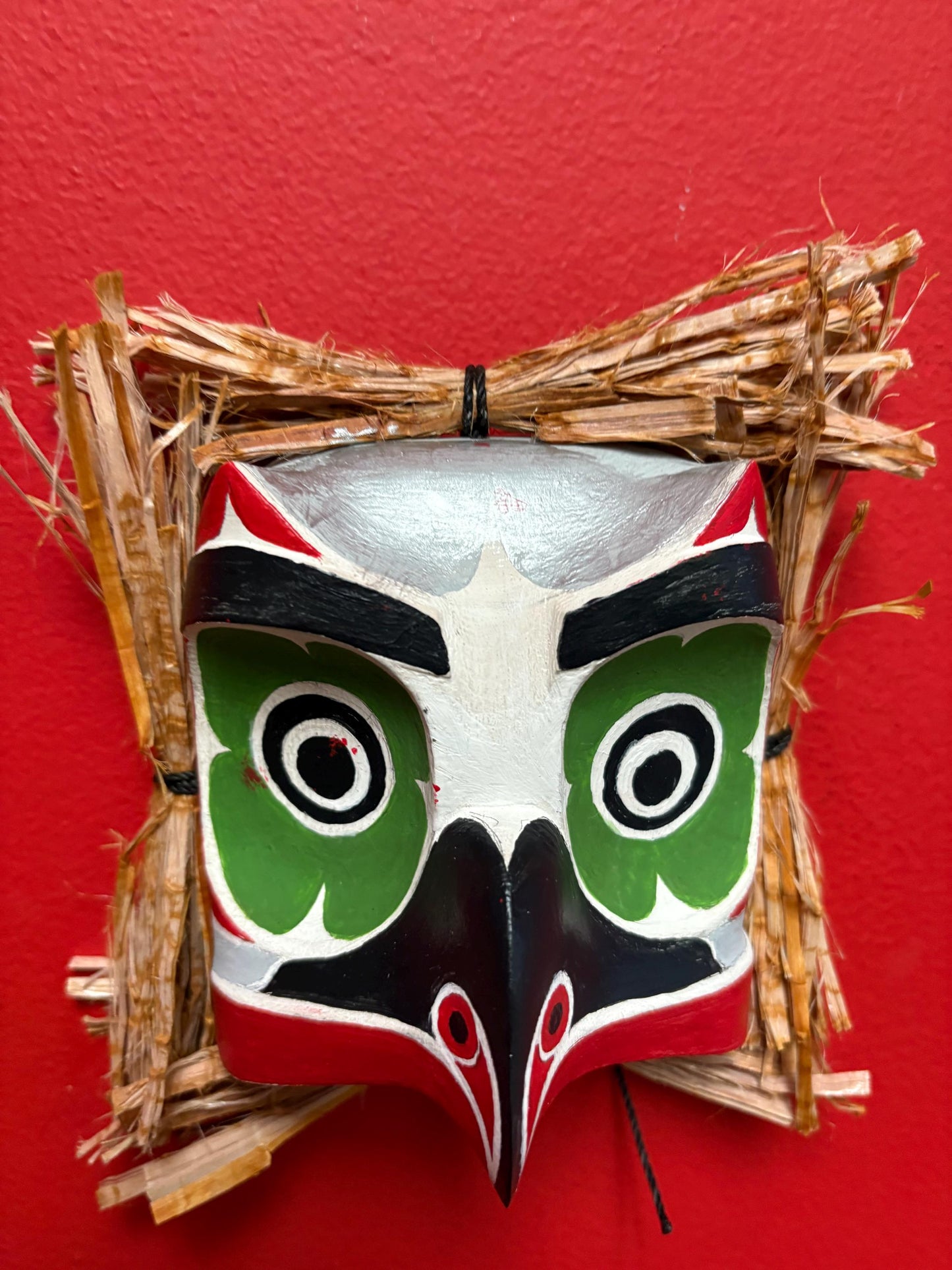 Beautiful indigenous first nation West Coast Brian SCOW alert Bay painted OWL mask - 6 inches  see photos  good value