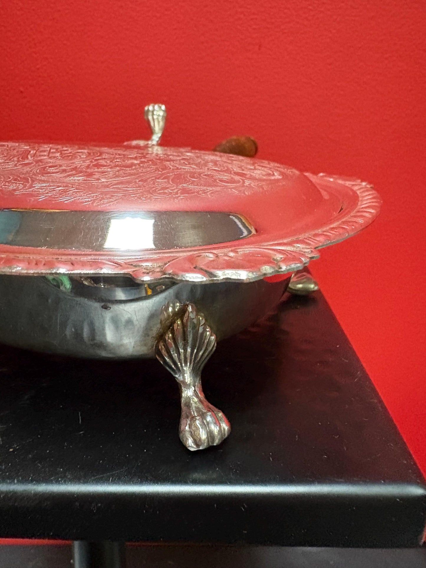 Beautiful silver plated antique 10 x 8 x 2 high silent Butler or crumb scoop