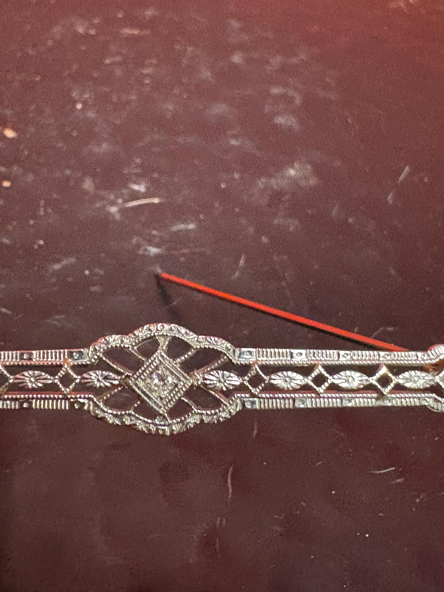 Stunning 12 carat white and yellow gold brooch with diamonds  amazing piece in original box from Spencers jeweller in Vancouver - wow -