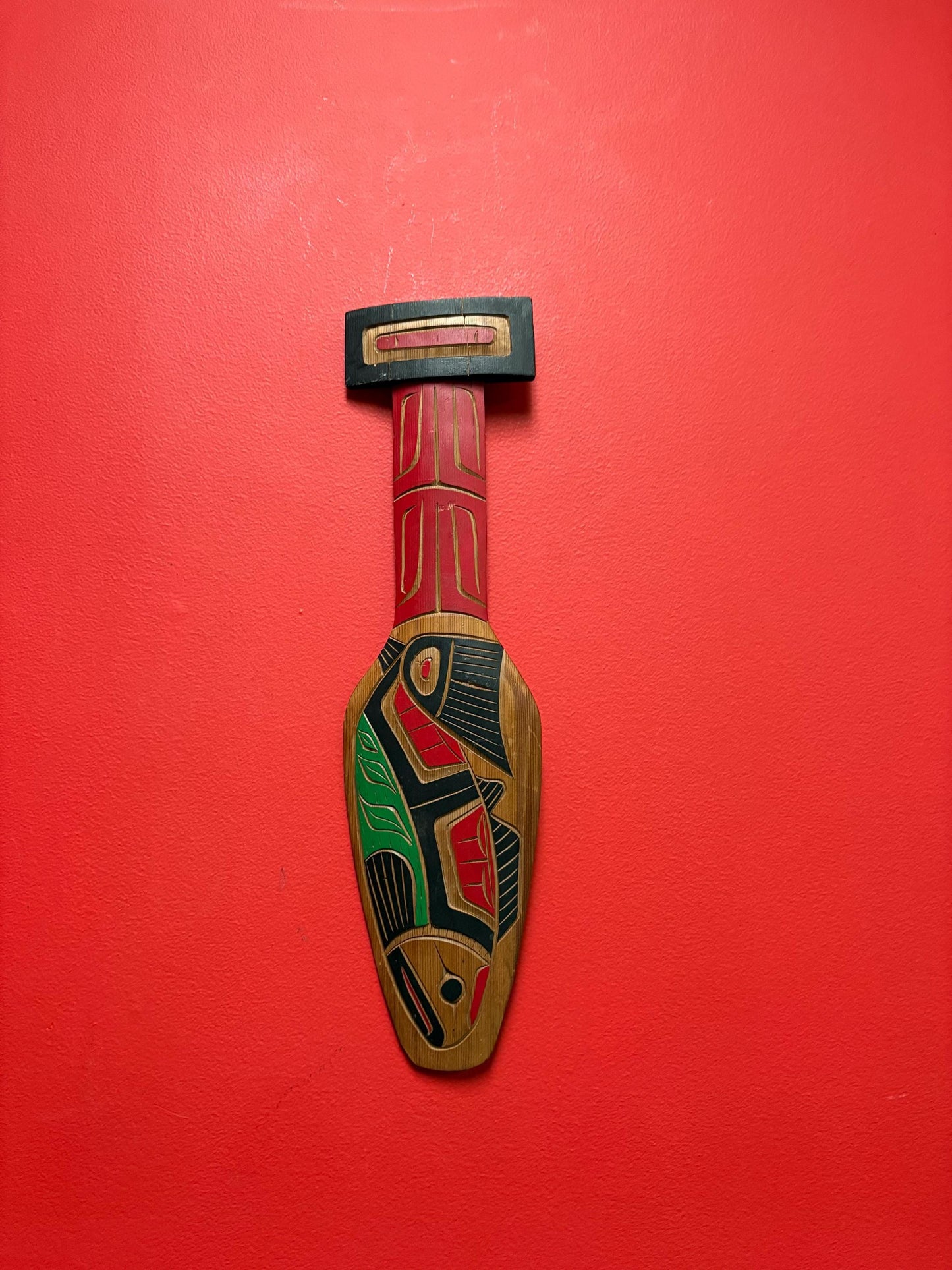 Beautiful indigenous first nations Pacific Northwest coast Neil Baker polychrome painted cedar paddle  great detail  17 x 5 wide