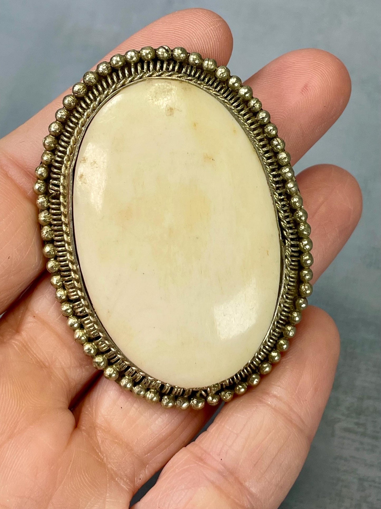 Bone Coloured Vintage Brooch