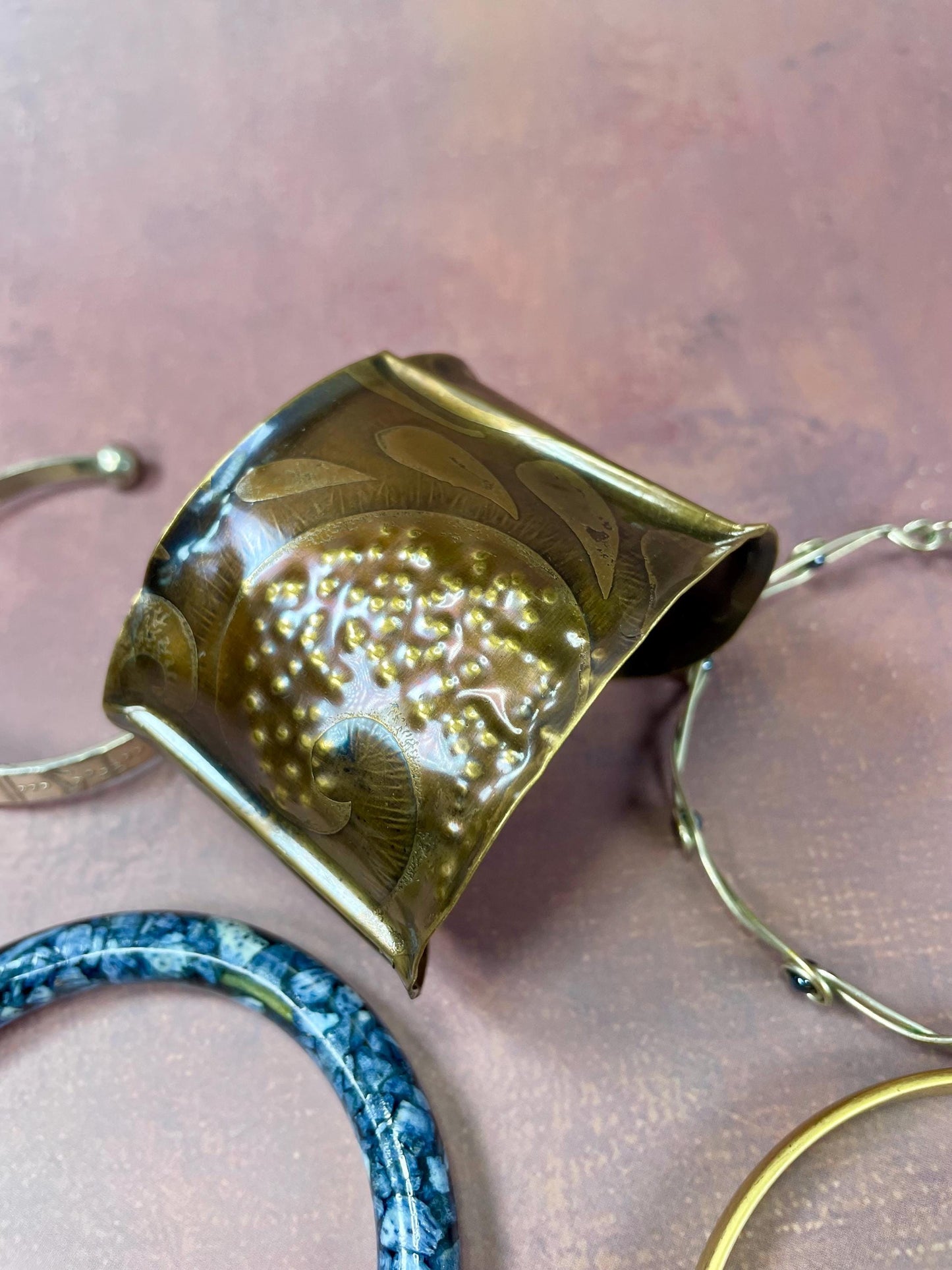 Fantastic lot of 5 Bracelets