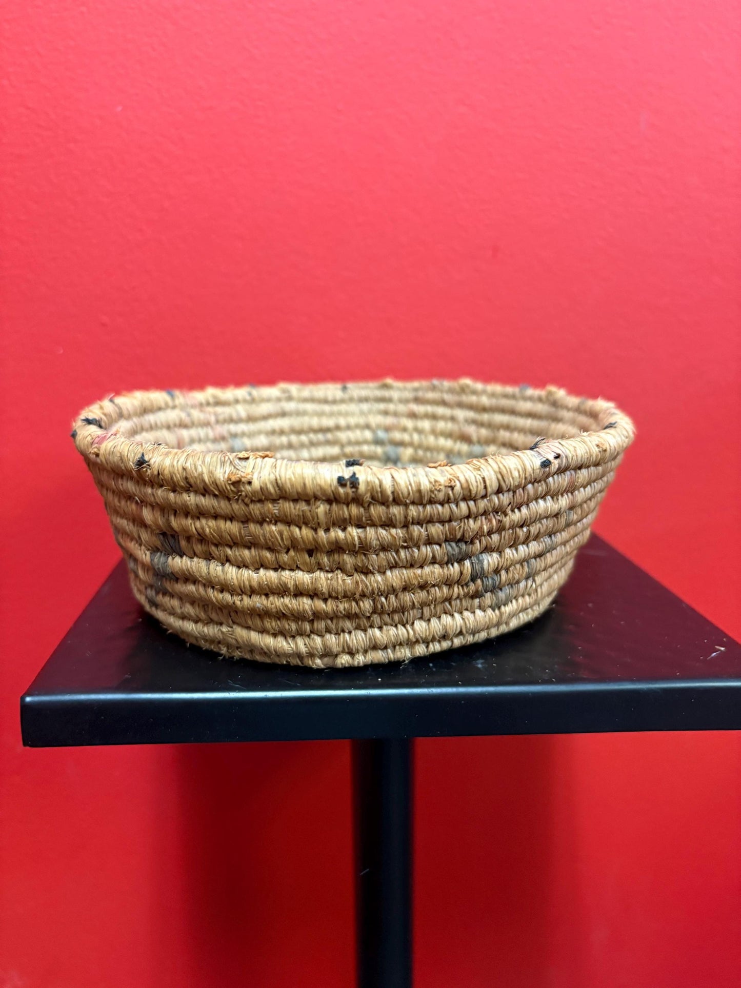 Beautiful Canadian indigenous 8 x 7 x 2 high  West Coast basket  good antique condition and great value