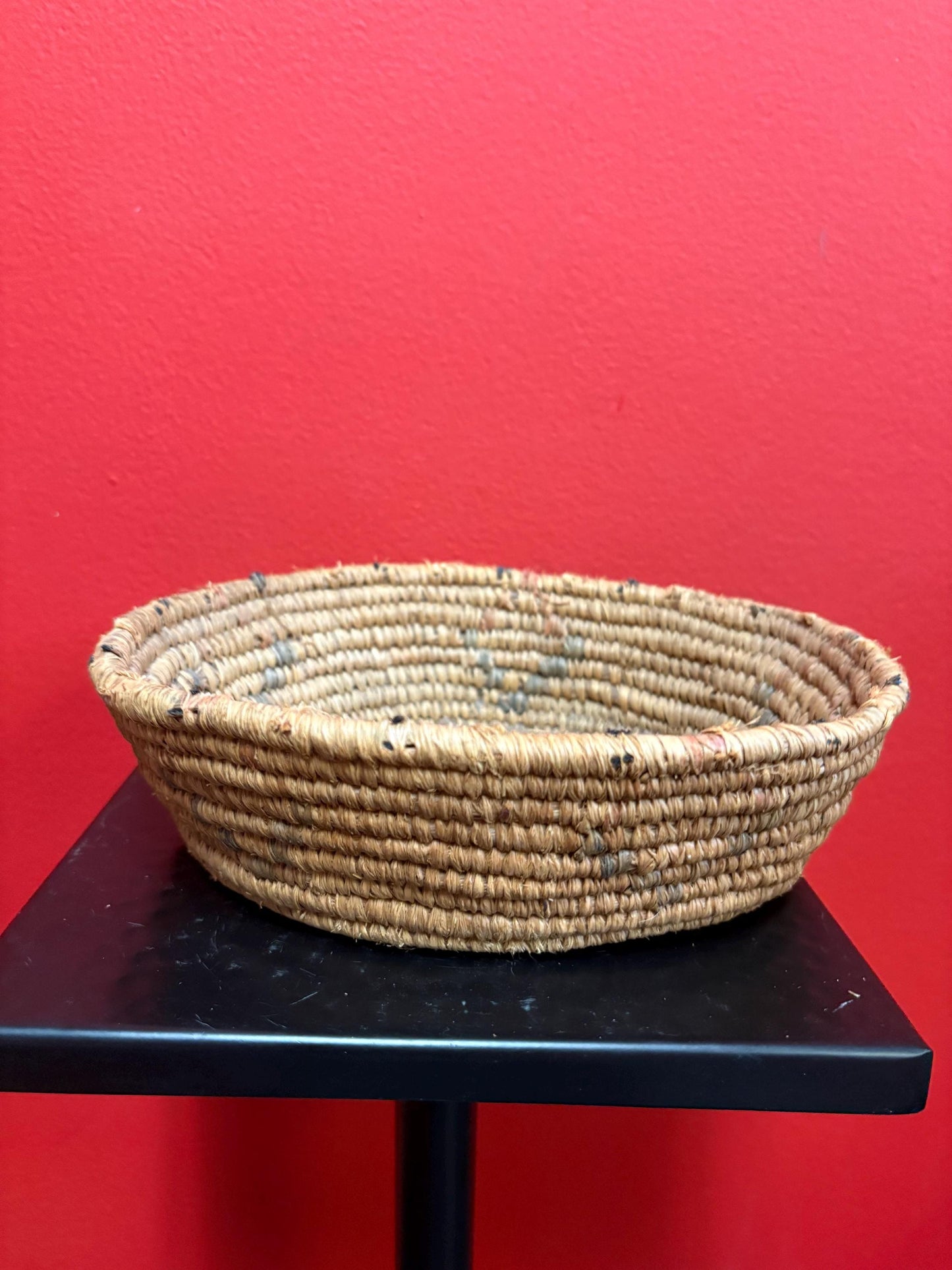 Beautiful Canadian indigenous 8 x 7 x 2 high  West Coast basket  good antique condition and great value