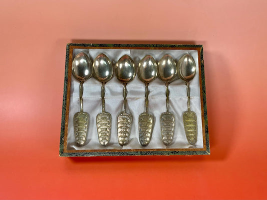 Silver-Plated Spoons Set  4.5 in  in Case -B
