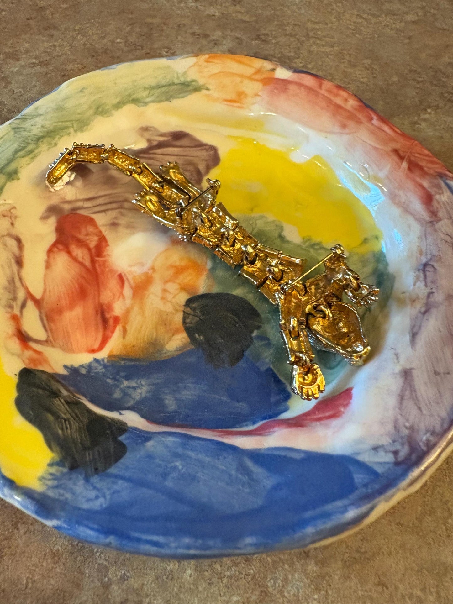 Beautiful vintage 5 inch long rhinestone panther brooch  great condition - statement piece  gift alert - B