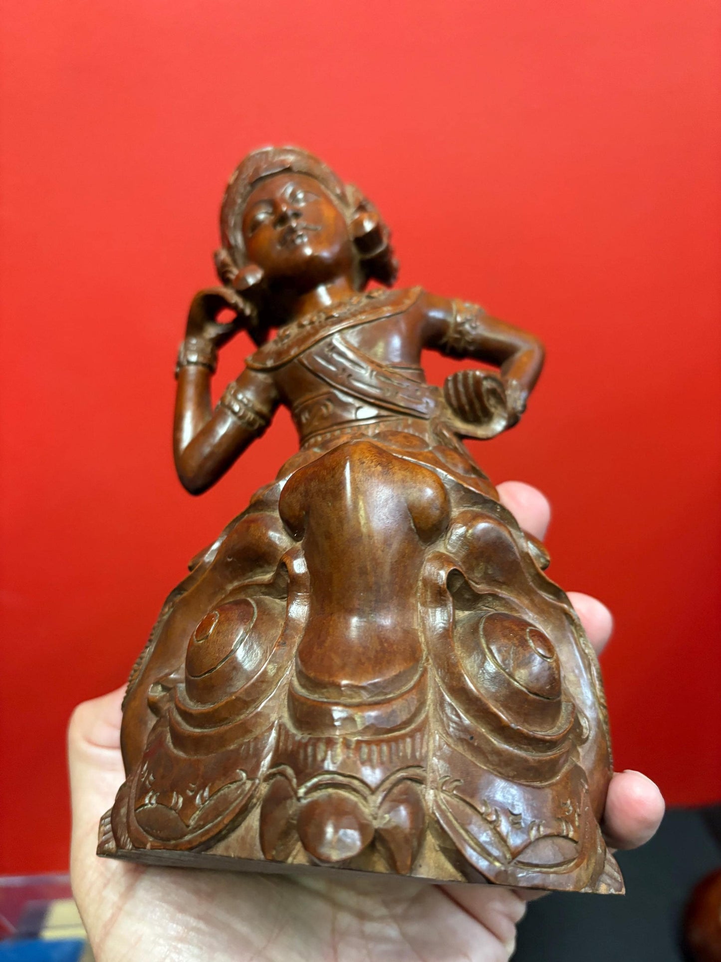 Beautiful antique 8 inch tall Indonesian wooden lady and mask statue  great detail  wow