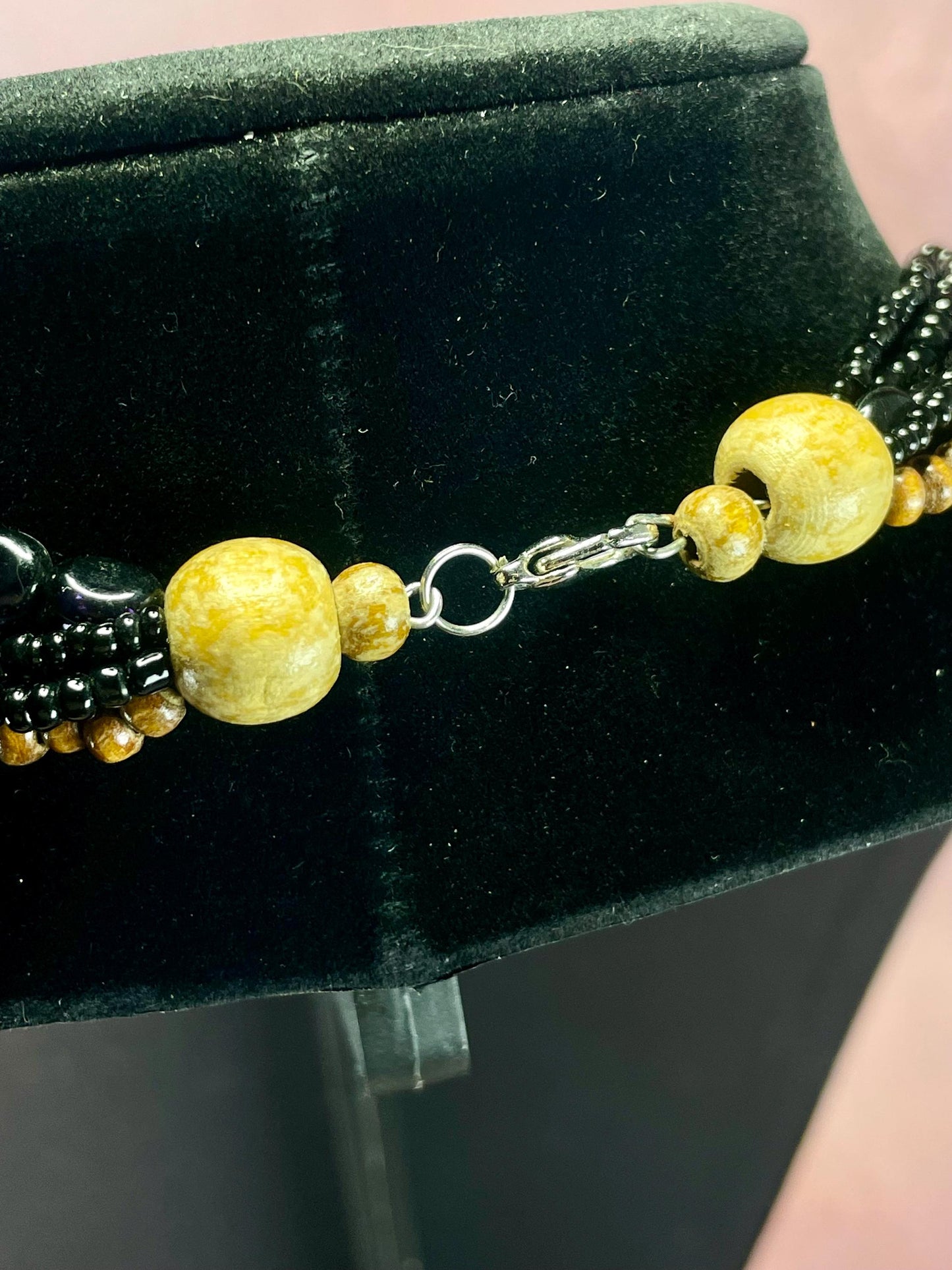 Gorgeous Beaded Necklace with 2 Large Interchangeable Shell Pendants