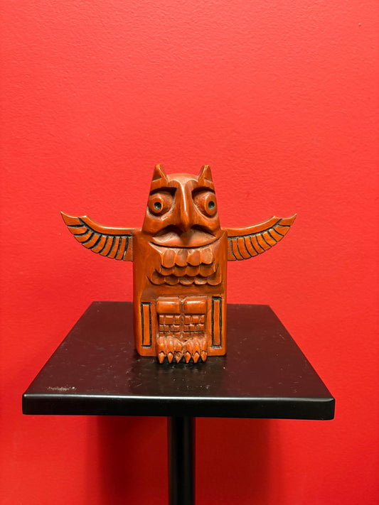 Amazing 6 inch tall indigenous first nation pacific  north West Coast well detailed signed owl statue  great value