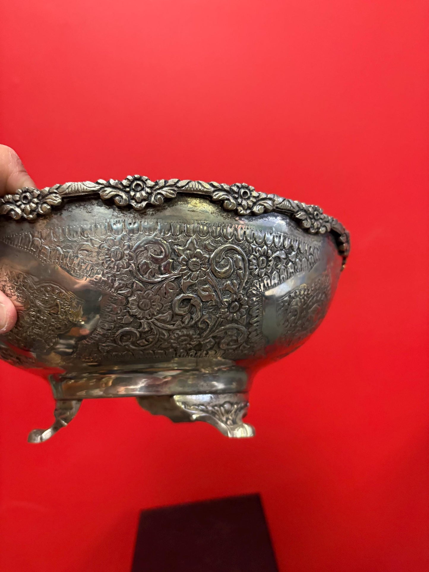 Stunning antique English silver plated, heavily decorated bowl  10 x 6 high  great quality and perfect gift  wow price