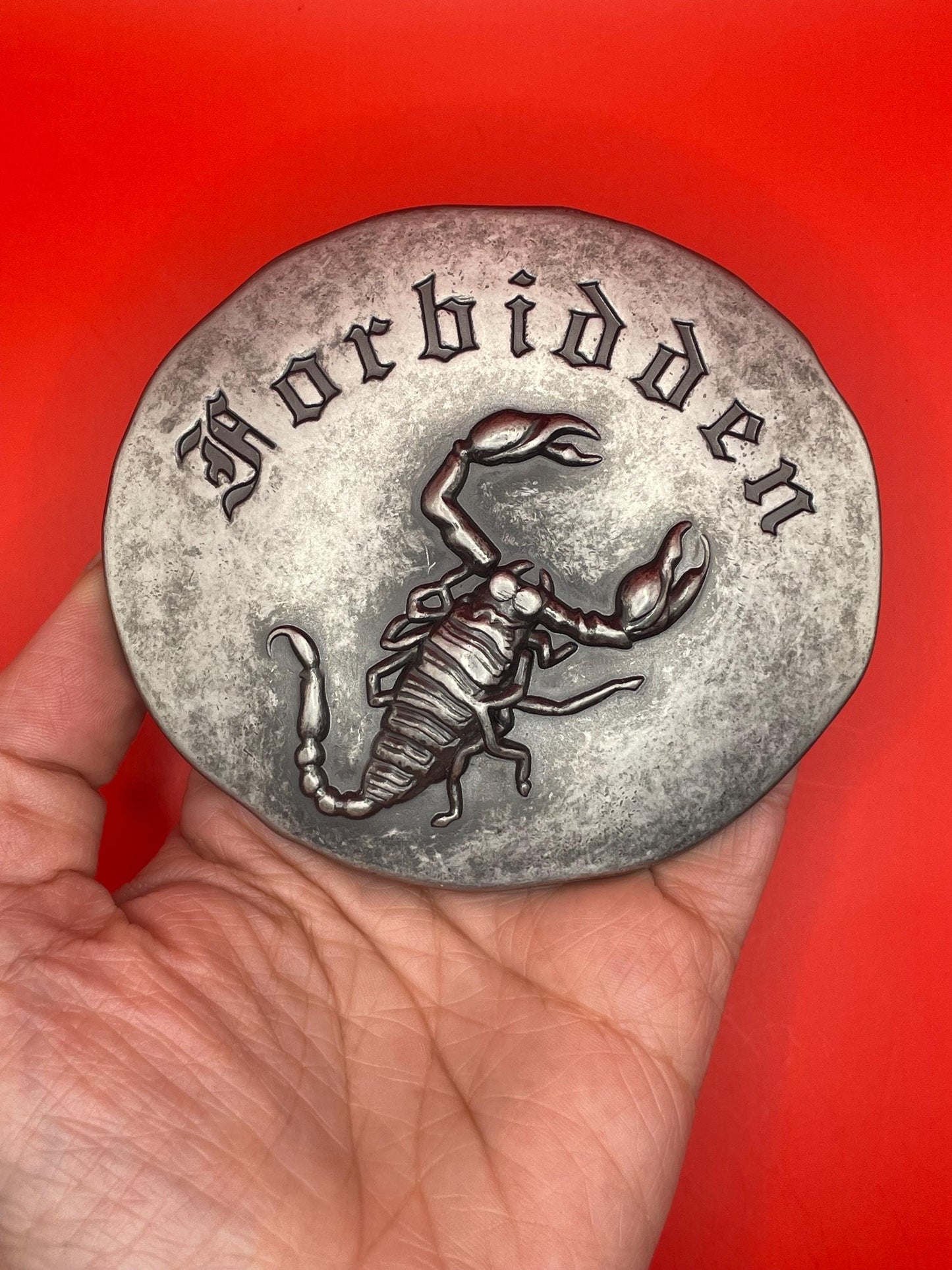 Huge Cool 4 x 3.5 inch belt buckle with Scorpion Design great price and great gift