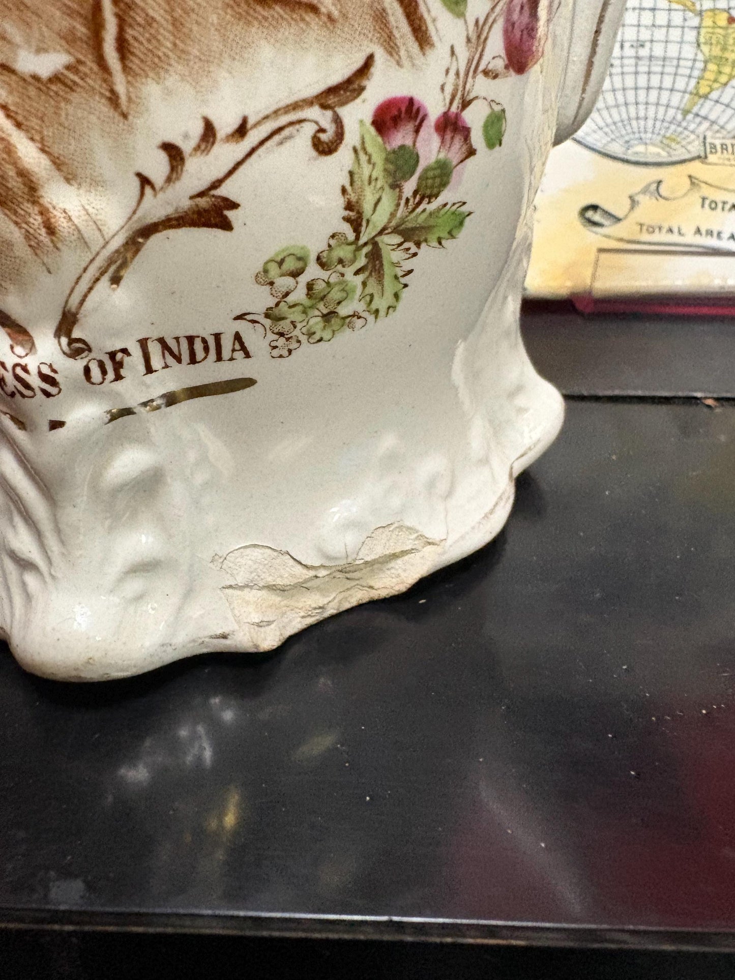 Beautiful lot of early antique Queen Victoria memorabilia  all slightly damaged  wonderful decoration and great value - wow - all inc