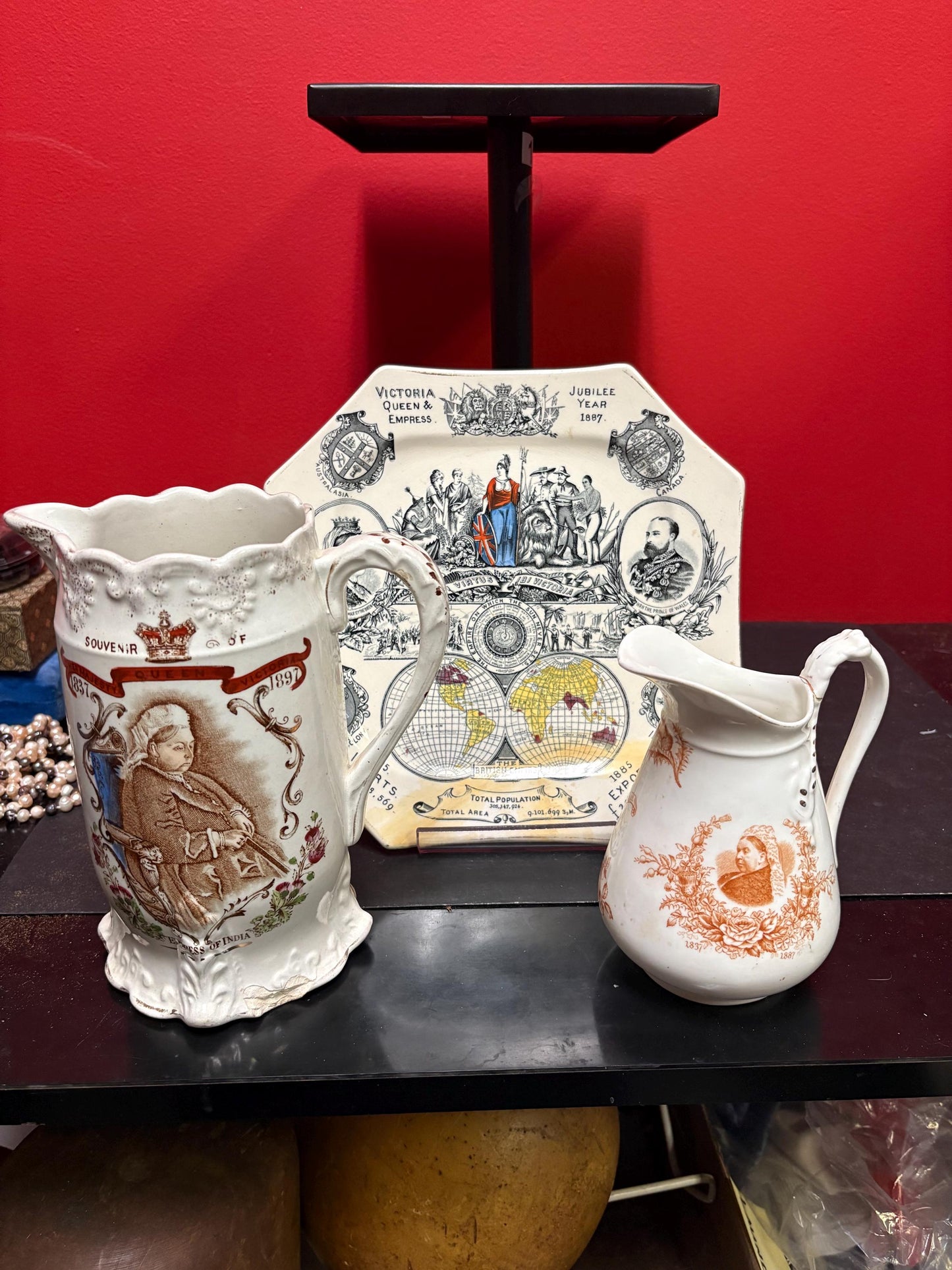 Beautiful lot of early antique Queen Victoria memorabilia  all slightly damaged  wonderful decoration and great value - wow - all inc