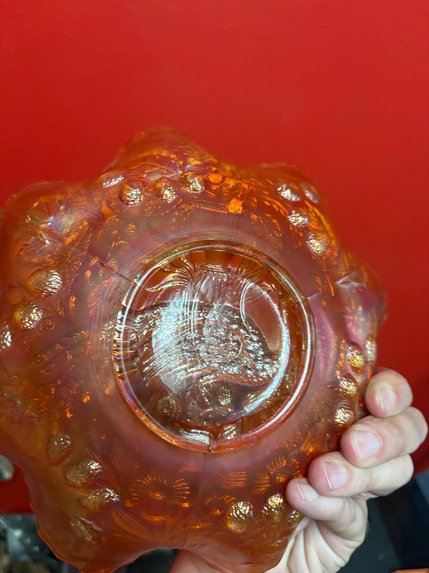 Lovely antique 9 inch wide carnival glass peacock at the fountain bowl with ruffle edges - great value and perfect condition- B