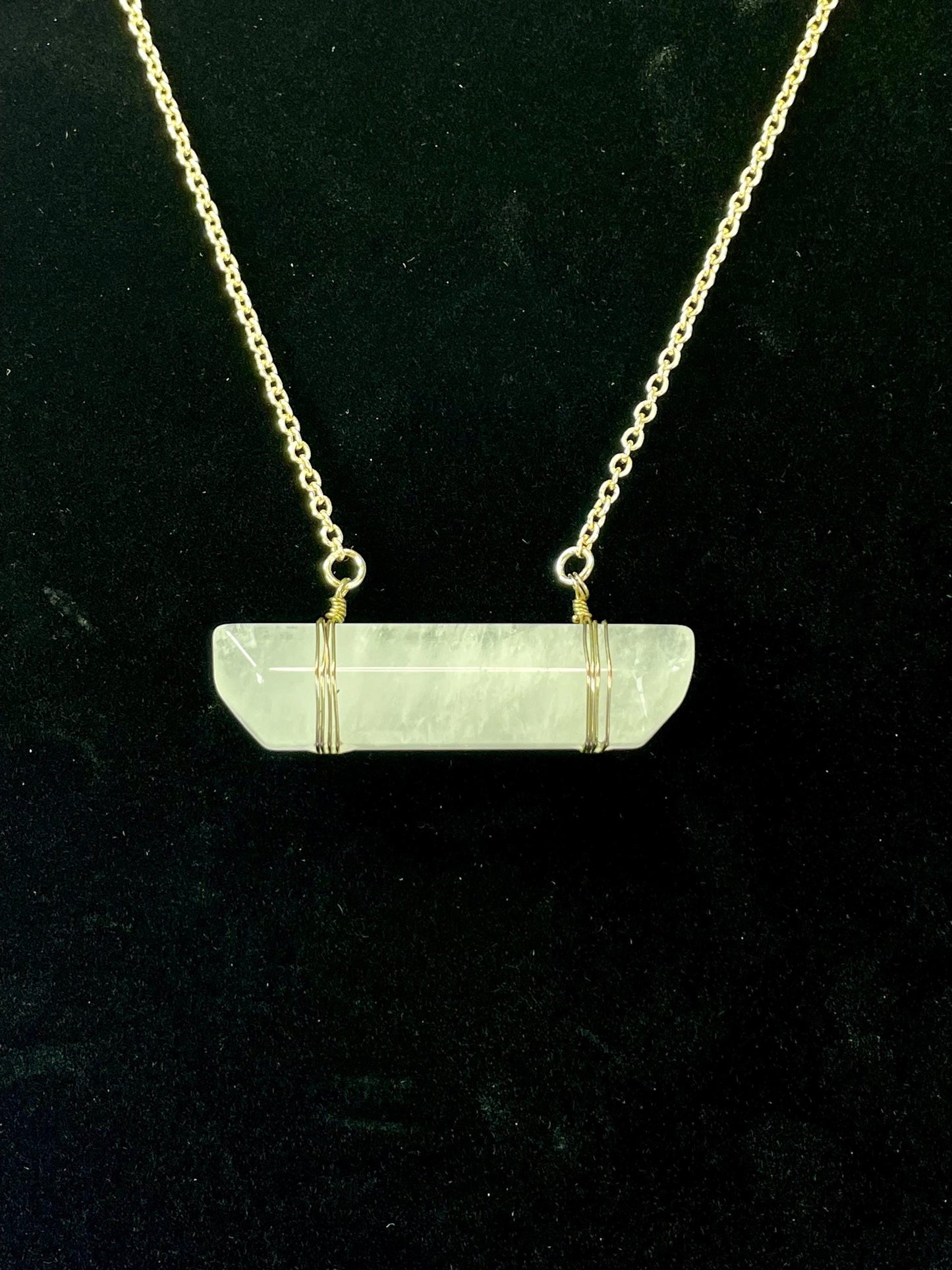 Lovely Quartz Crystal Pendant with Gold Tone Chain