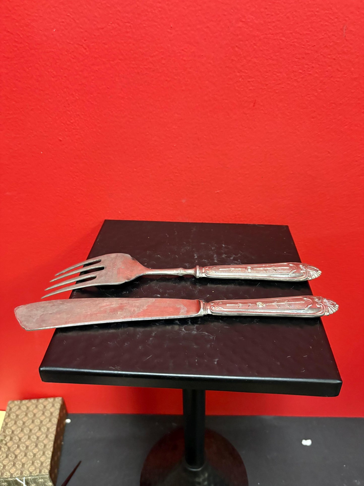 Beautiful . 800 silver handled Italian fish servers.  good condition  approx 10 inches