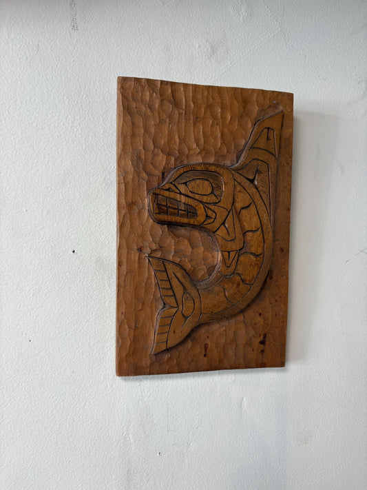 Beautiful 9 x 5 cedar plaque depicting a killer whale  indigenous first nations pacific north West Coast  RS