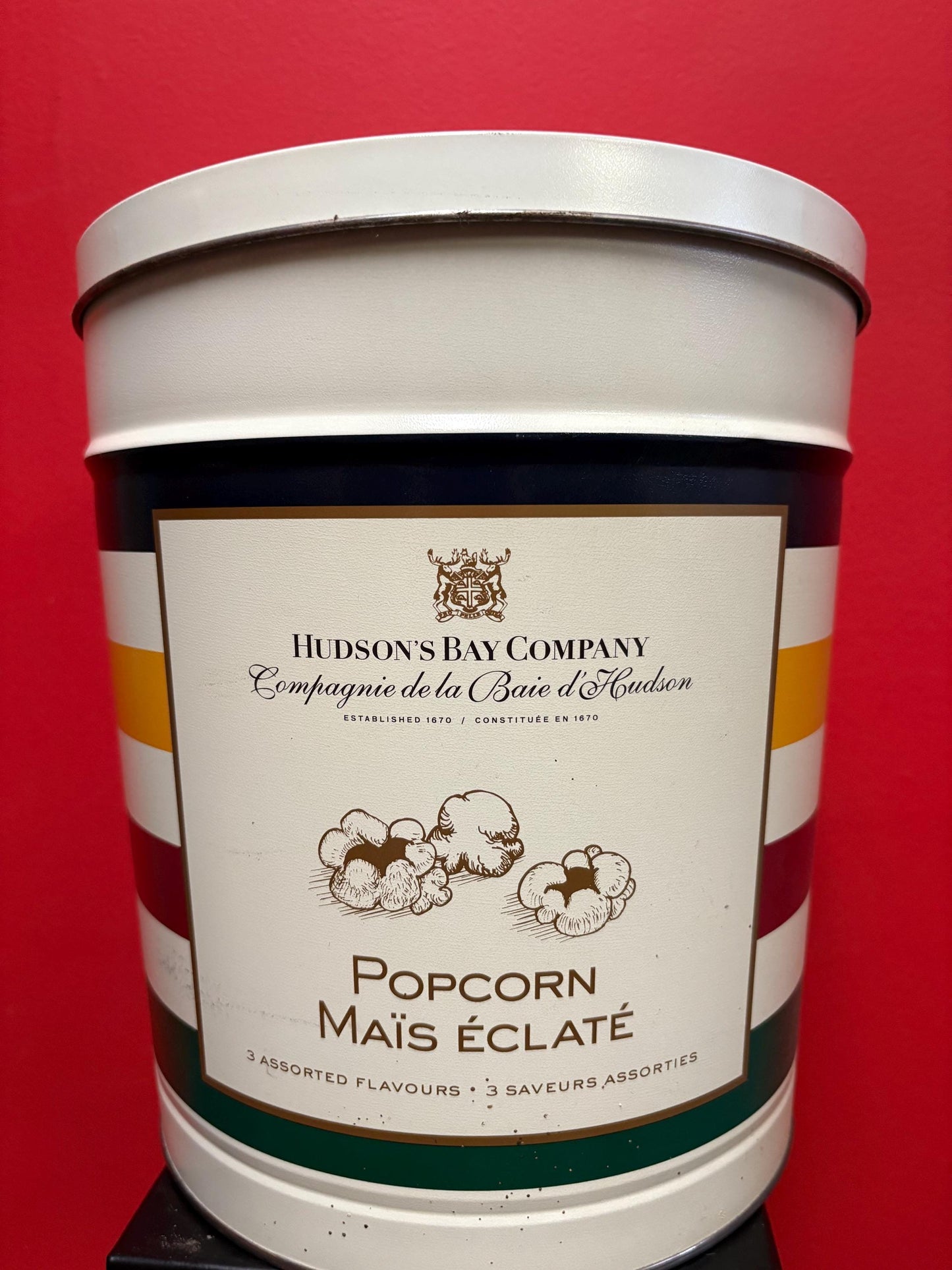 Lovely 12 x 10 inches across Hudson Bay company popcorn tin  HBC  great decoration