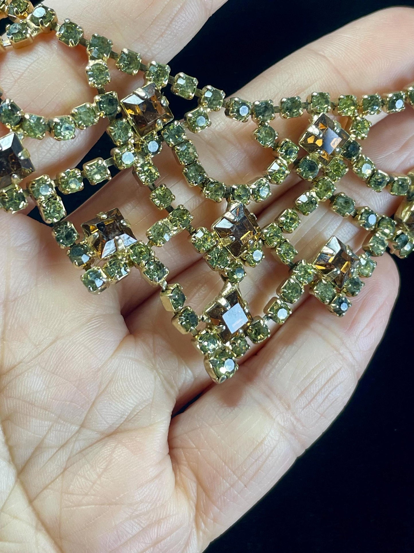 Stunning Rhinestone Chandelier Necklace