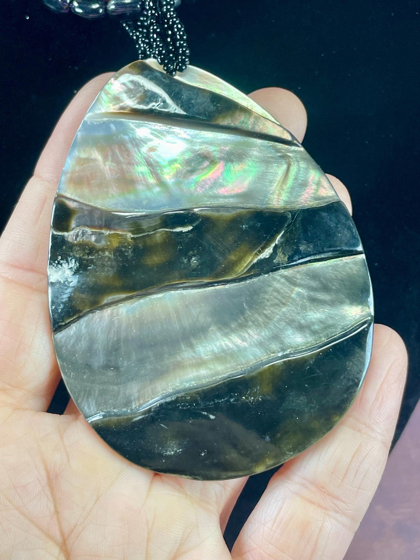 Gorgeous Beaded Necklace with 2 Large Interchangeable Shell Pendants