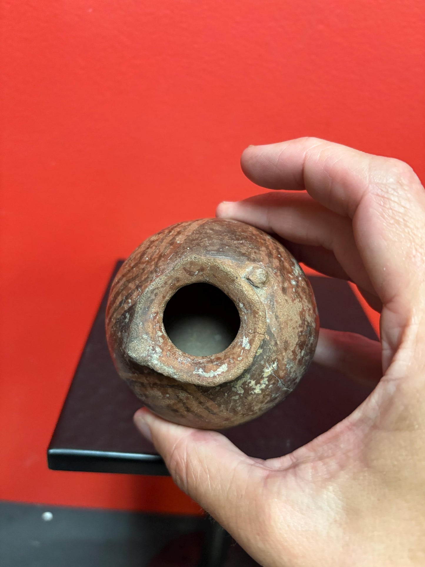 Fabulous 4 inch tall pre-Colombian authentic narino culture seed pot  as is  great value