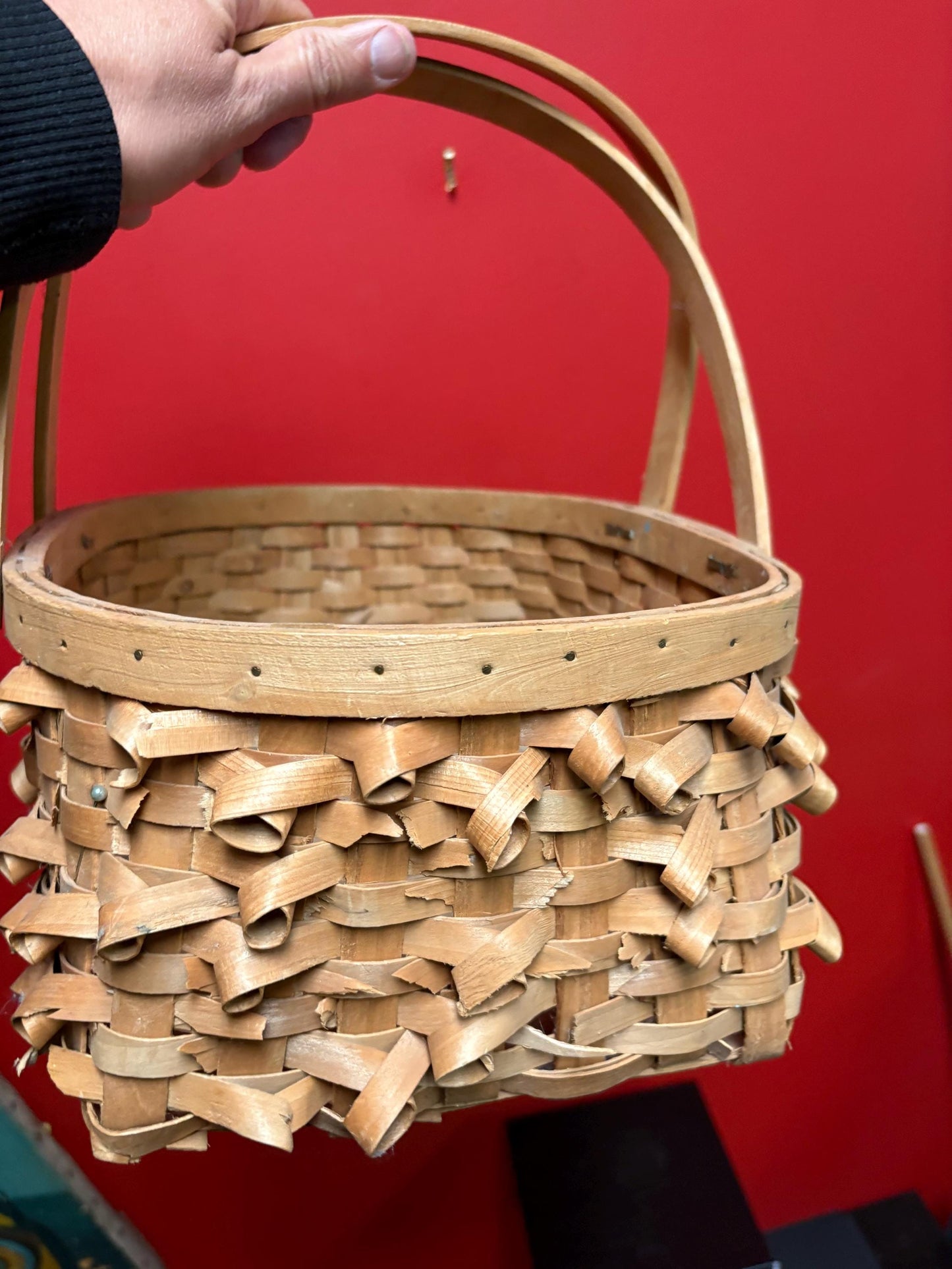 Huge eastern Canadian cedar bark basket with handles  fabulous quality and condition  - 12 x 10 x 12“ high- wow