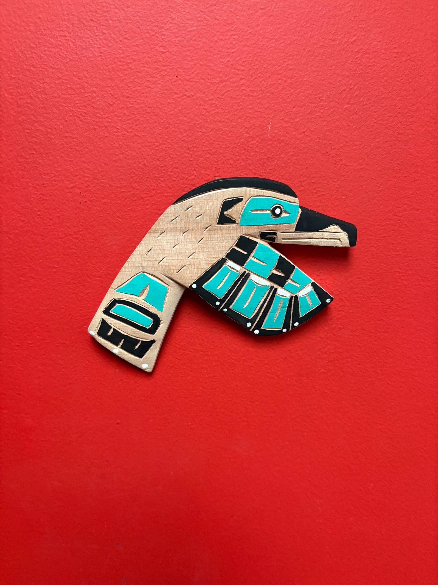 A Lovely detailed indigenous First Nations pacific north west coast signed hummingbird - Brad Joseph jr - 8 inches