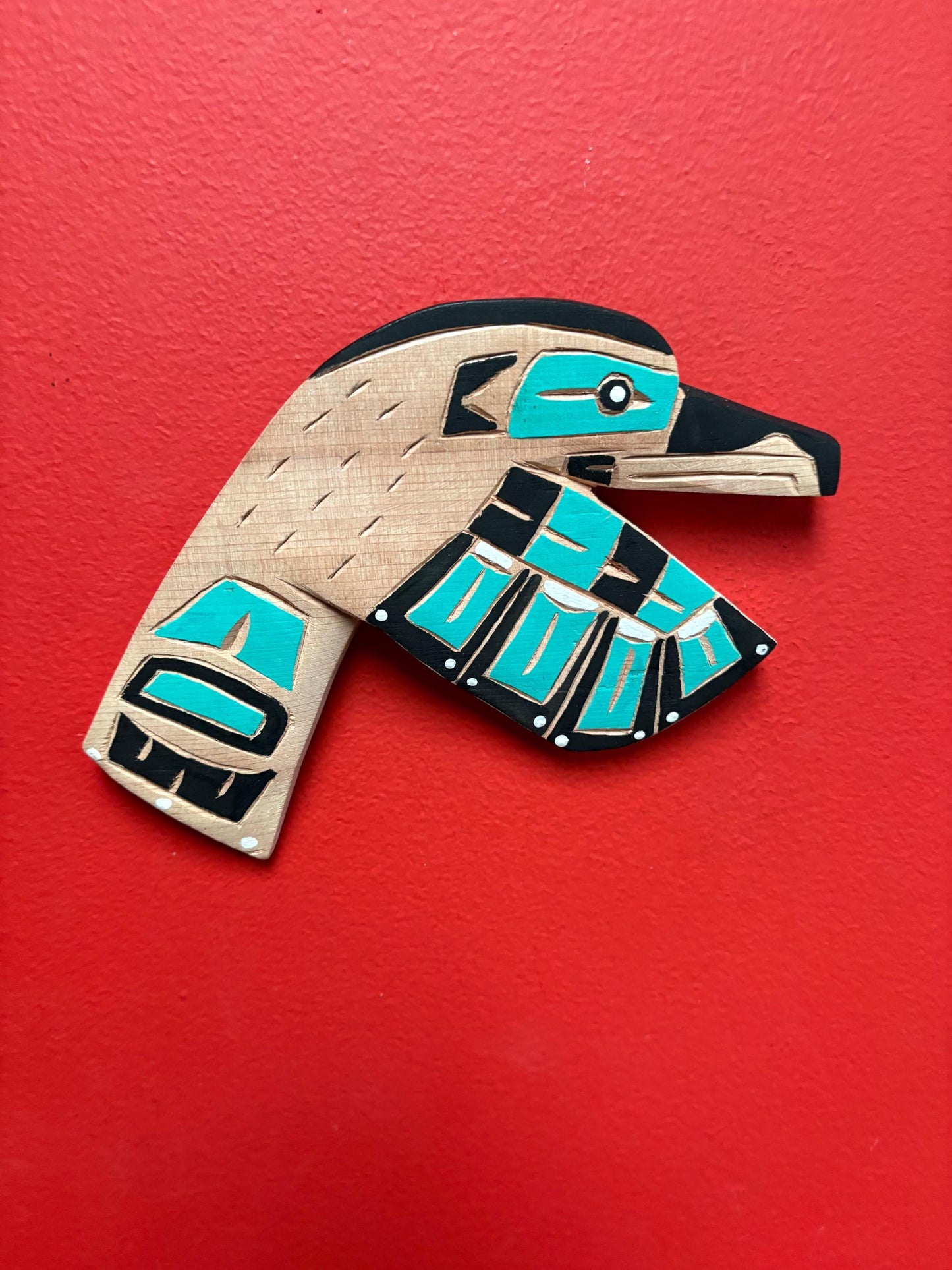 A Lovely detailed indigenous First Nations pacific north west coast signed hummingbird - Brad Joseph jr - 8 inches