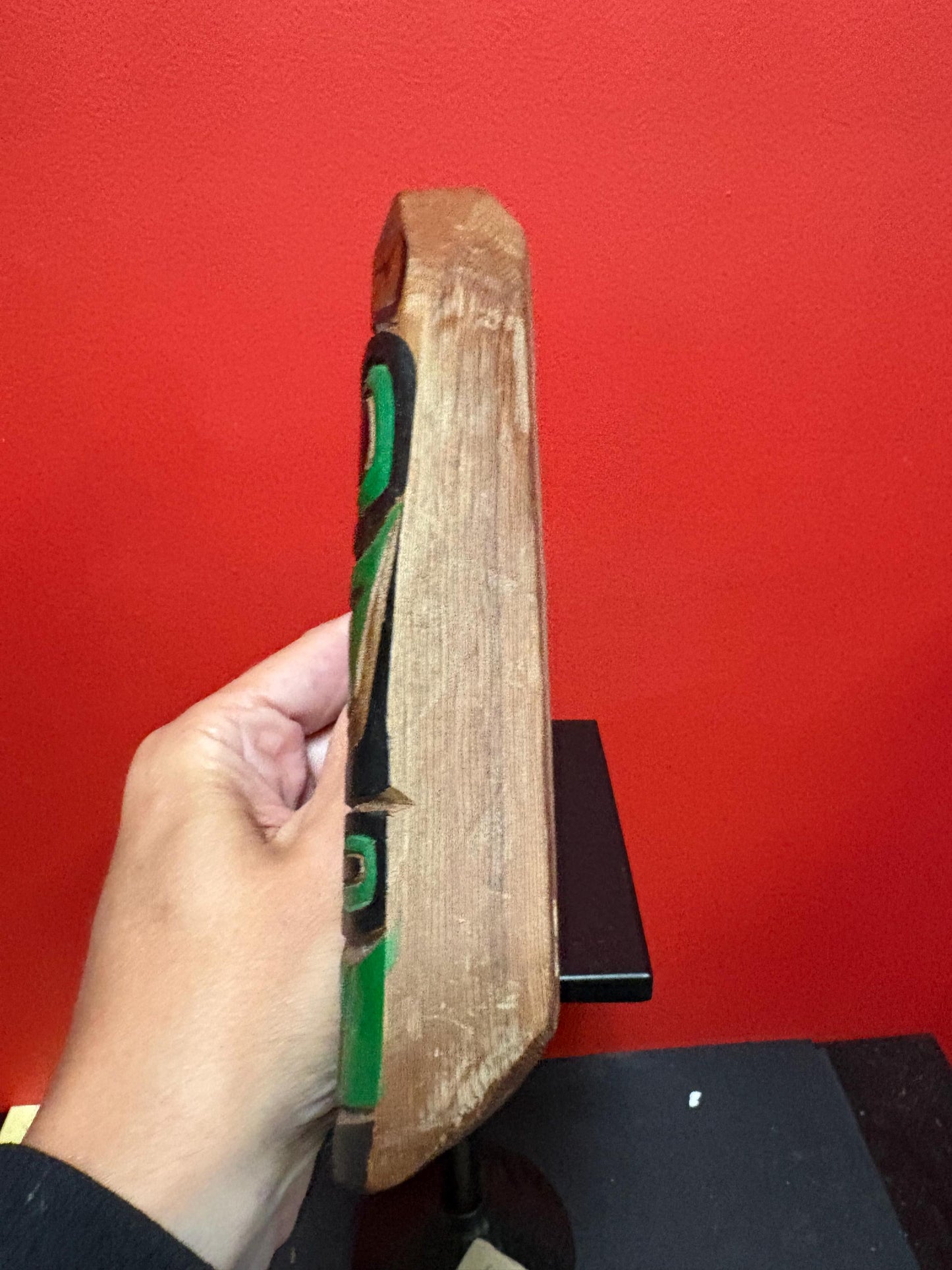 Beautiful 9 x 3 1/2“ indigenous first nation Pacific Northwest coast lambert goldsmith eagle feast bowl  signed with information