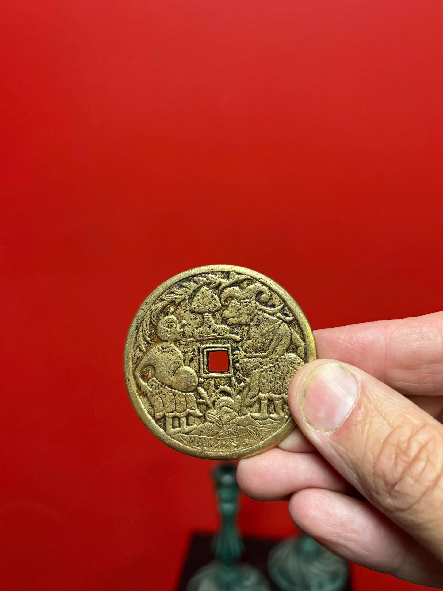 Old Chinese 2 inch bronze medallion coin