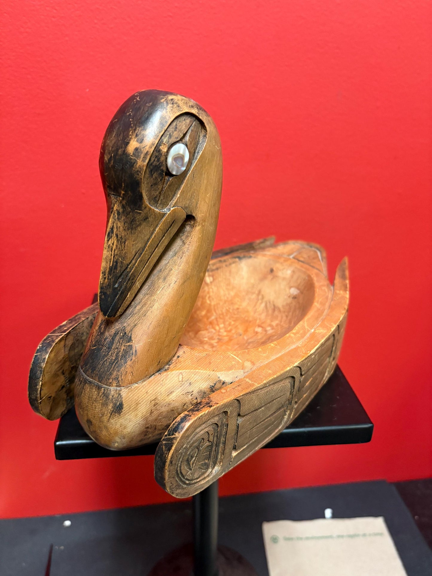 Sensational 10 x 7 x 8“ high indigenous first nation pacific  north West Coast signed by  SCHNUL SUT from Tofino  bowl in shape of loon